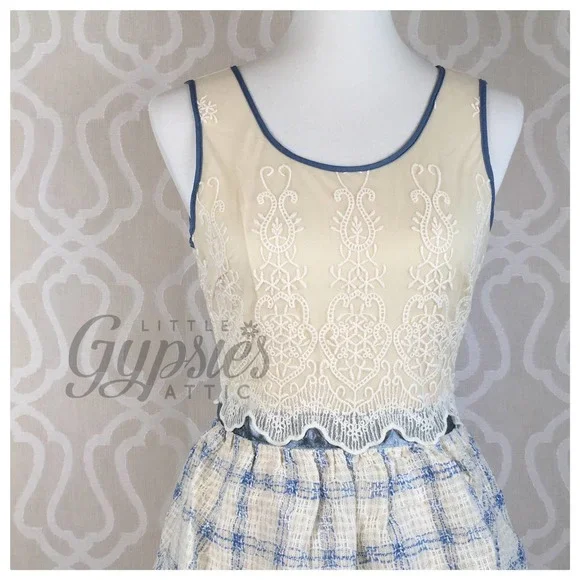 Ryu Farmhouse Country Cottage Midi Dress - Picture 2 of 9